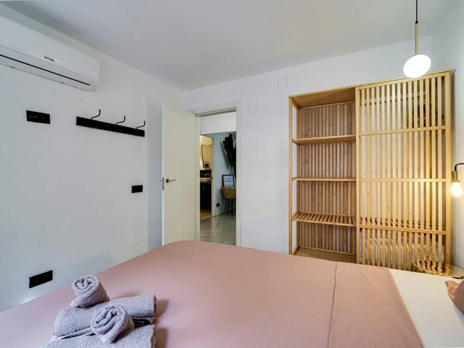 Casa Maria Townhouse- Terrace-4 Bedrooms L'Hospitalet de Llobregat Exterior foto