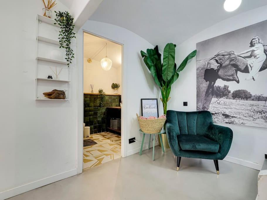 Casa Maria Townhouse- Terrace-4 Bedrooms L'Hospitalet de Llobregat Exterior foto